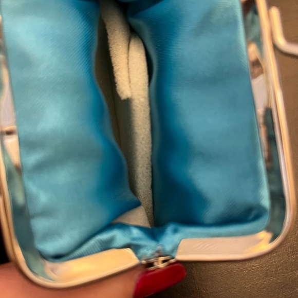 World Market change purse - Picture 2 of 2